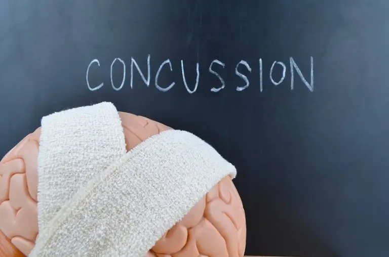 iStock_44316374_SMALLconcussion-768x508